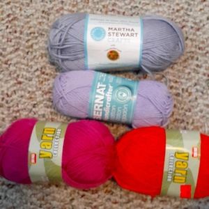 Bulk yarn variety pack 4 rolls